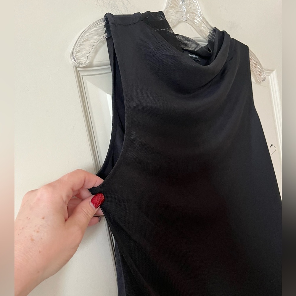 Halogen Rich Black Sleeveless Lined Drop Neckline Blouse Women’s Size Small - Picture 6 of 14